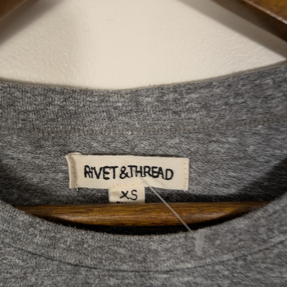 Rivet & Thread Madewell Gray Ex Boyfriend Long Sleeve Tee Shirt NWOT! - Picture 6 of 9